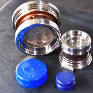 FABRICAÇÃO DE MOLDES PARA TAMPAS DIVERSAS​